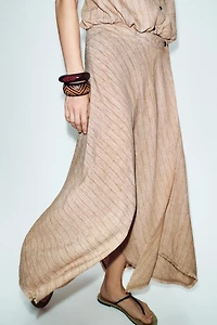 ASYMMETRIC STRIPED SKIRT