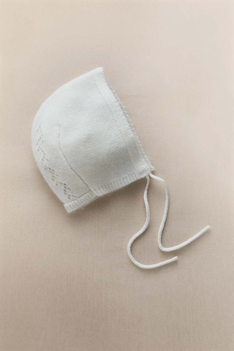 CASHMERE BABY BONNET