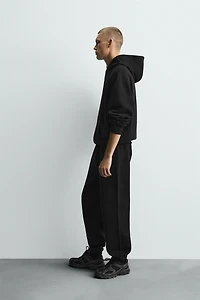 RELAXED FIT JOGGING PANTS