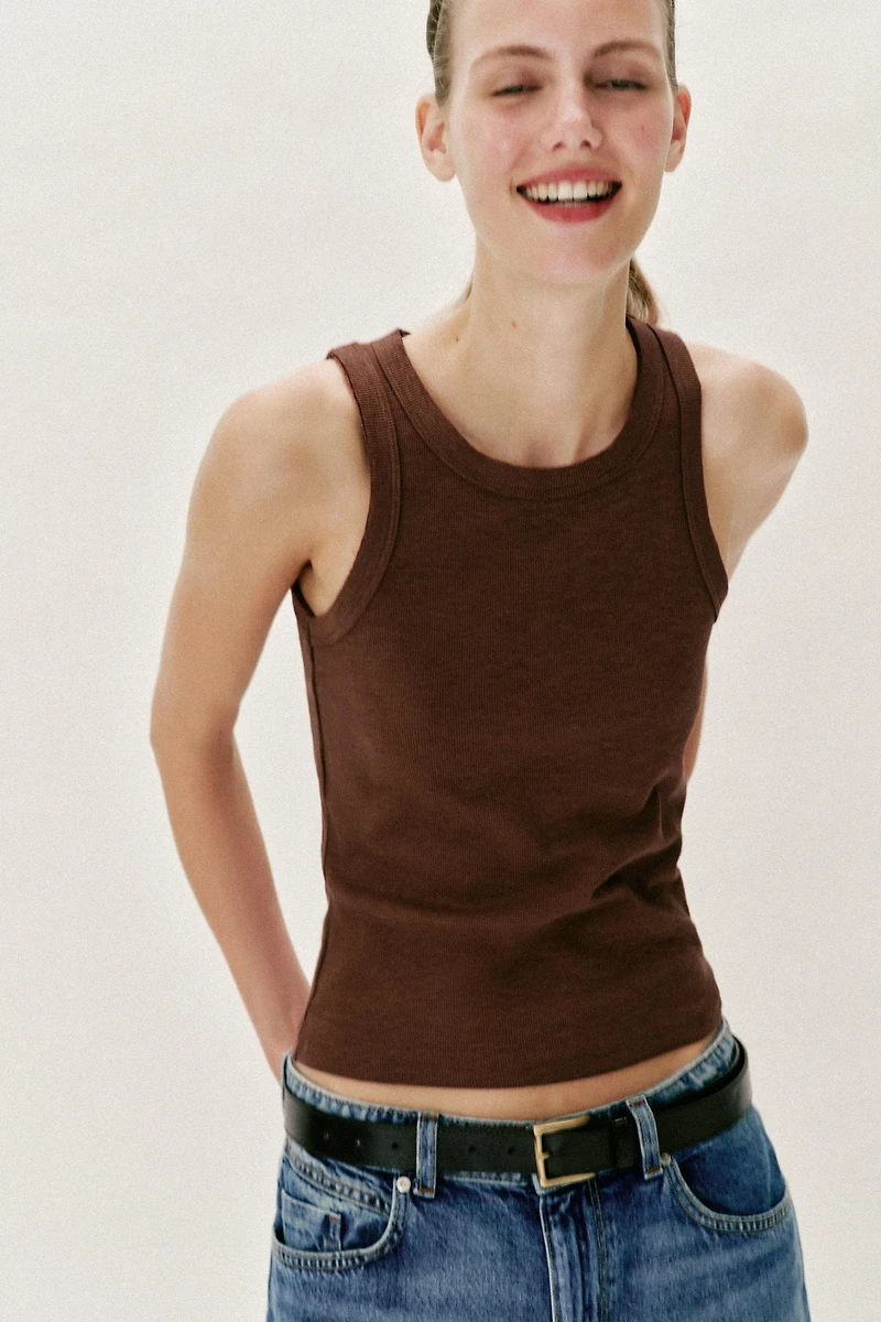 RIB SLEEVELESS TOP