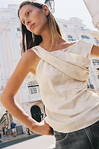 JACQUARD ASYMMETRIC TOP