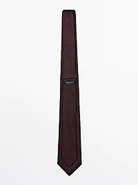 100% silk tie