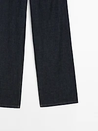 Straight-leg high-waist jeans