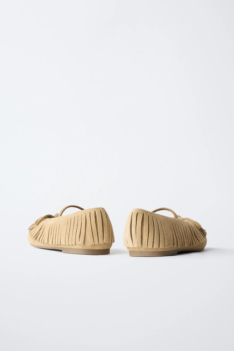 LEATHER FRINGED BALLET FLATS