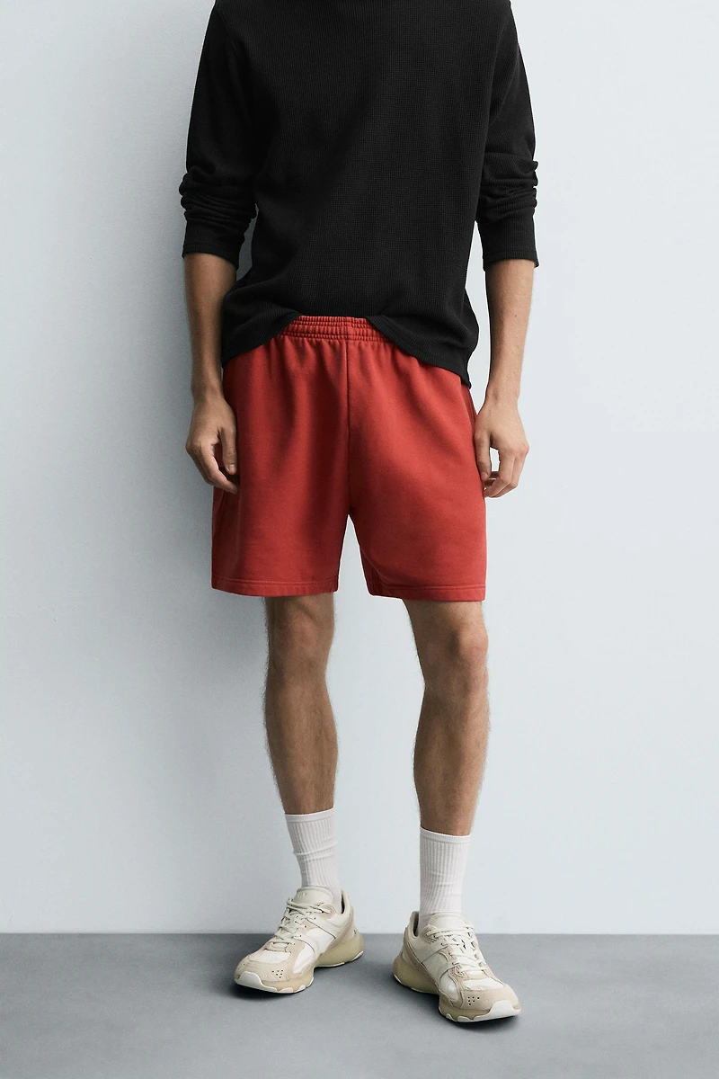 WASHED JOGGER SHORTS