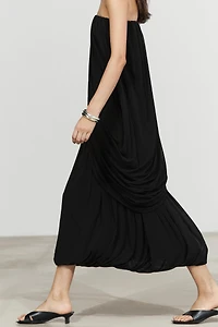 Balloon-effect flowing skirt