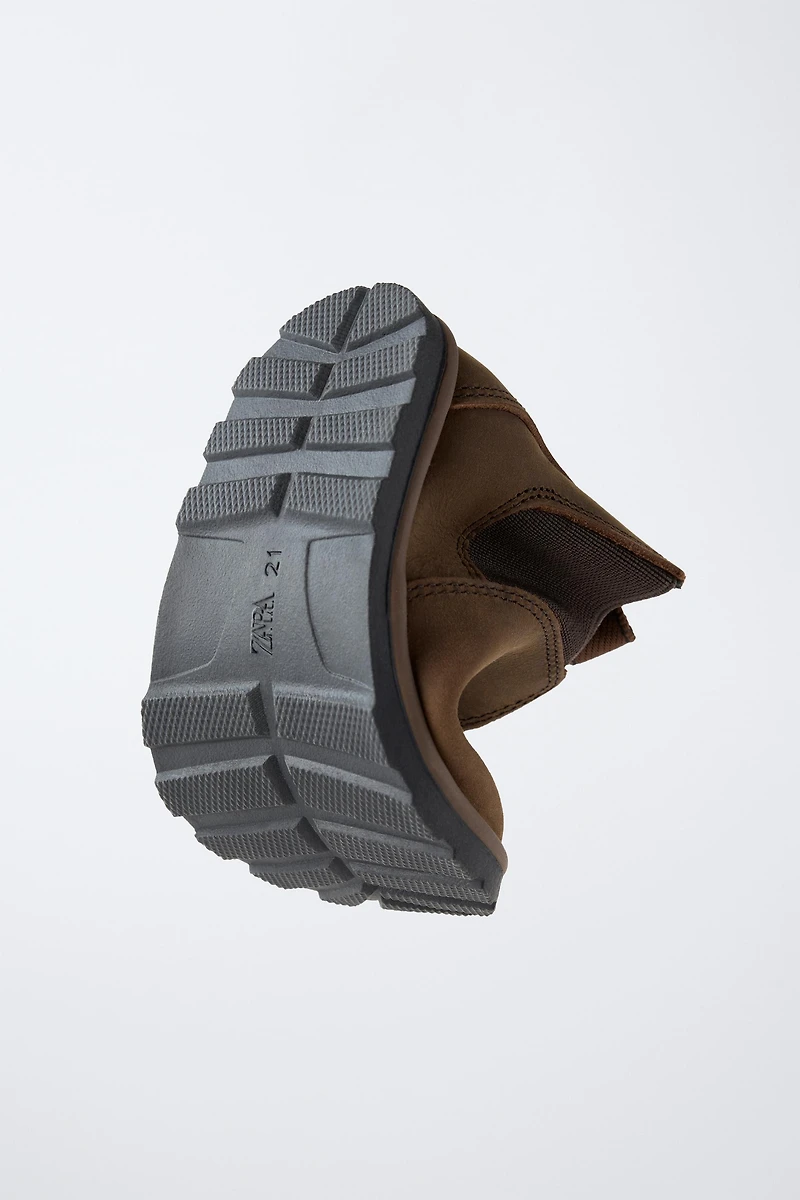 BOTTES EN CUIR TENDANCE