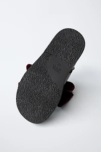 BOTTINES VERNIES AVEC NOEUD