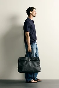 REGULAR FIT STRIPED FLOWY POLO