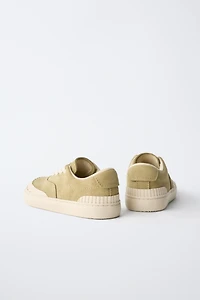 TENNIS OU BASKET EN CUIR