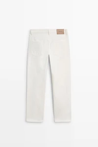Tapered Fit Jeans