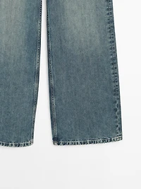 High-waist wide-leg jeans