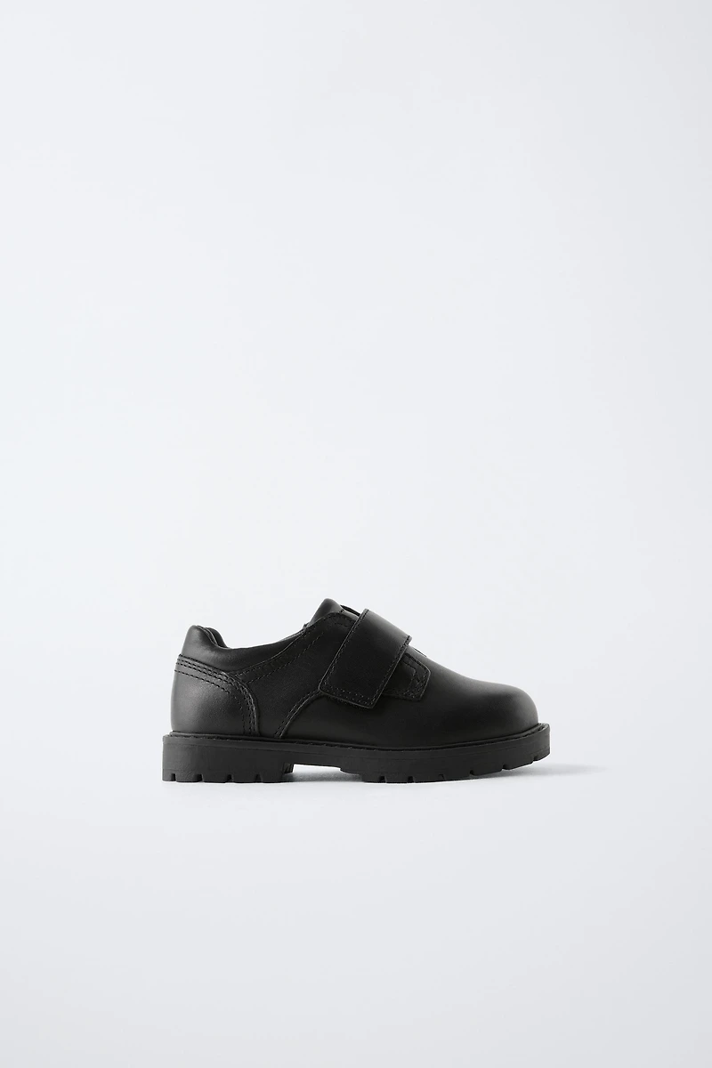 LEATHER SHOES