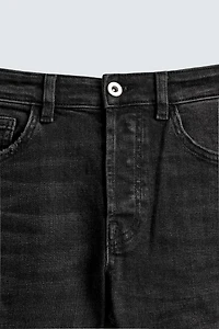 RIPPED SKINNY FIT JEANS
