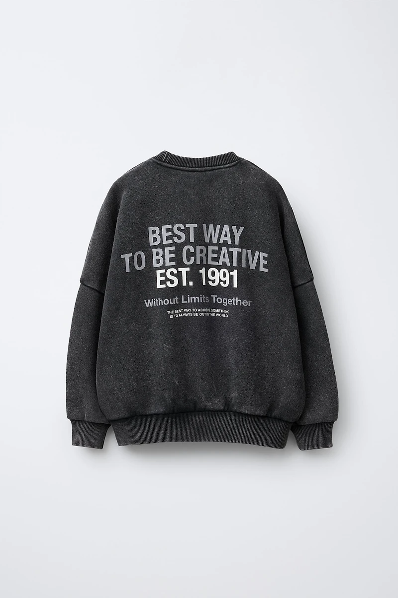 WASHED EFFECT TEXT SWEATSHIRT