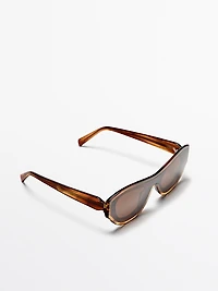 Lunettes de soleil effet double