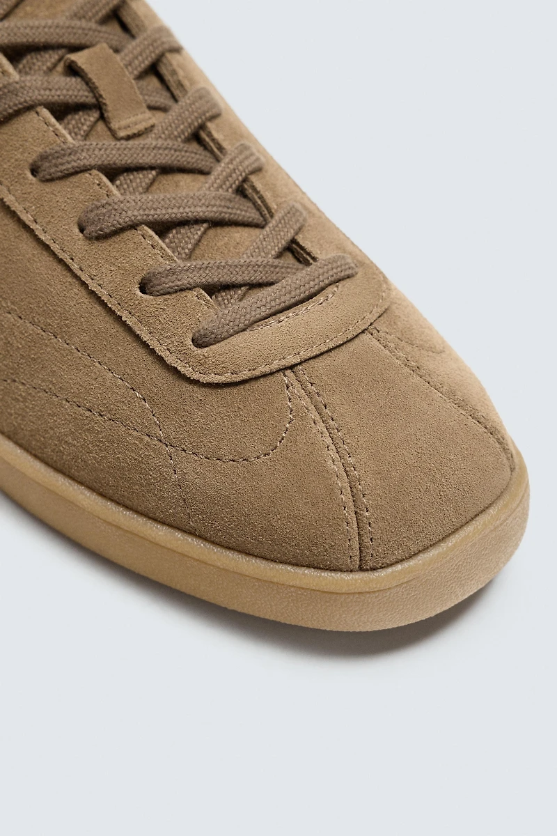 LEATHER SNEAKERS