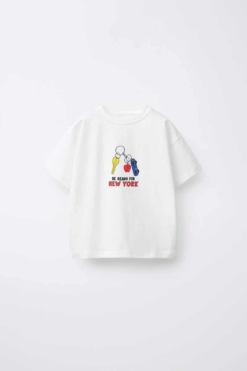 T-SHIRT À INSCRIPTION IMPRIMÉE