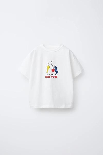 T-SHIRT À INSCRIPTION IMPRIMÉE