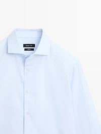 Slim fit 100% cotton shirt