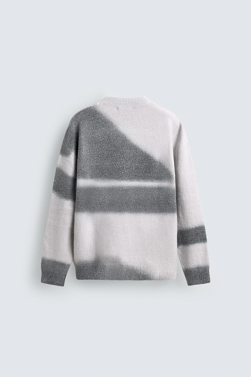 PULL IMPRIMÉ EFFET SPRAY