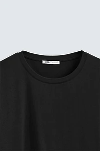 BASIC SLIM FIT T-SHIRT