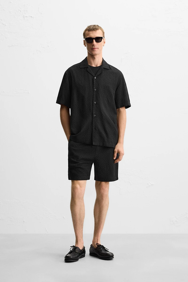 GEOMETRIC JACQUARD SHORTS