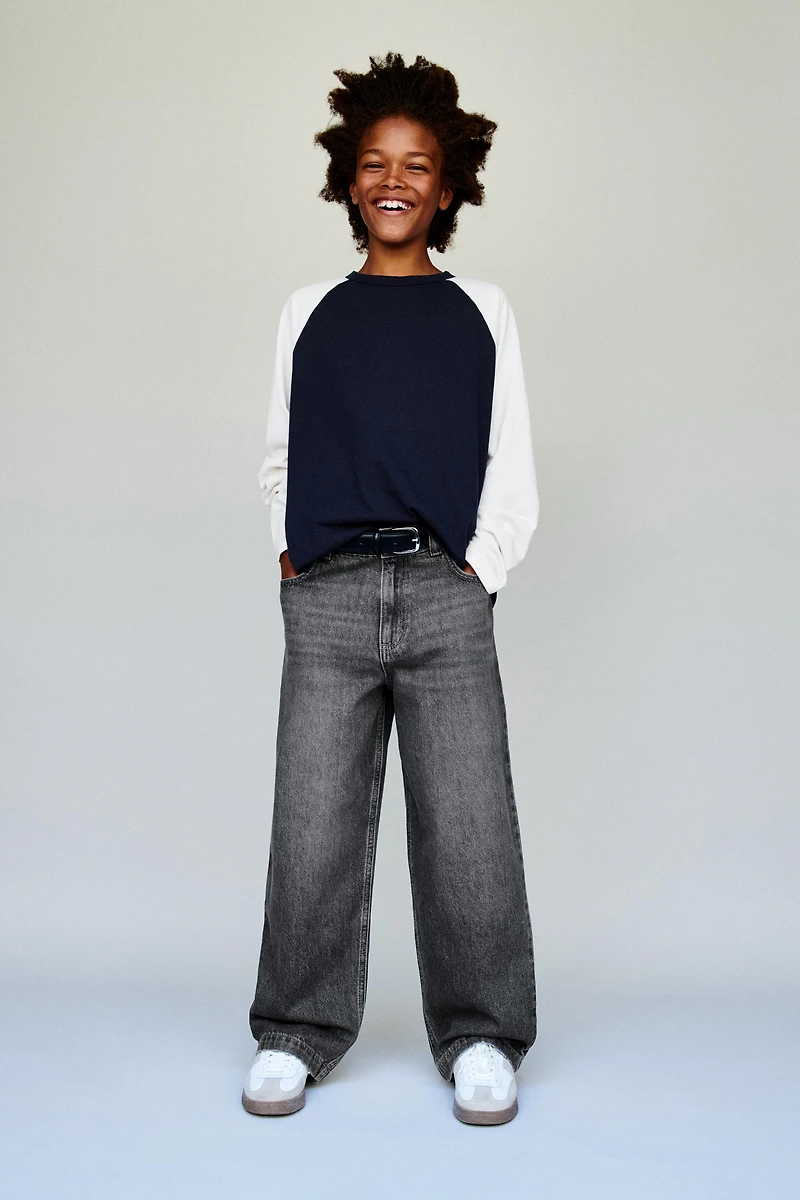 RELAXED BAGGY JEANS