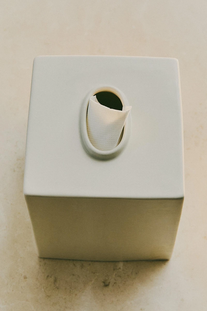 CREAM CERAMIC TISSUE BOX