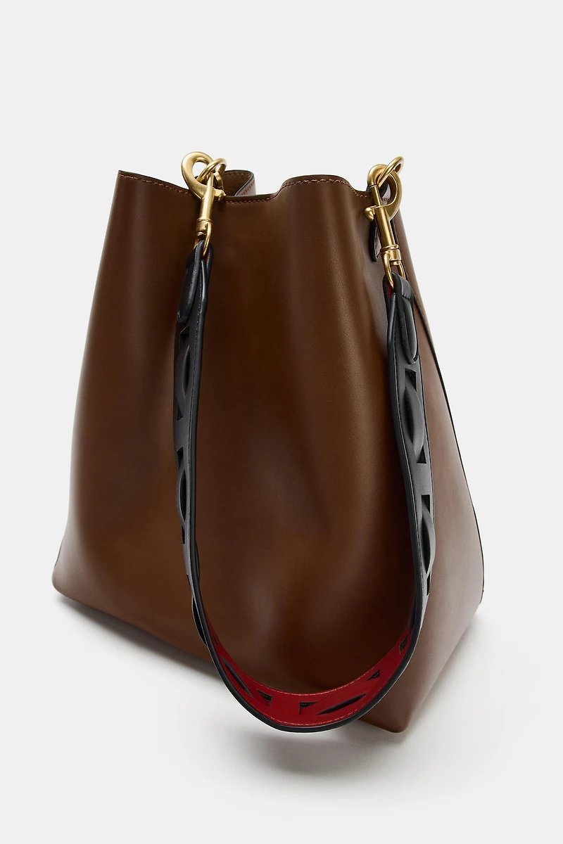 SAC SEAU À ANSE DÉTAIL