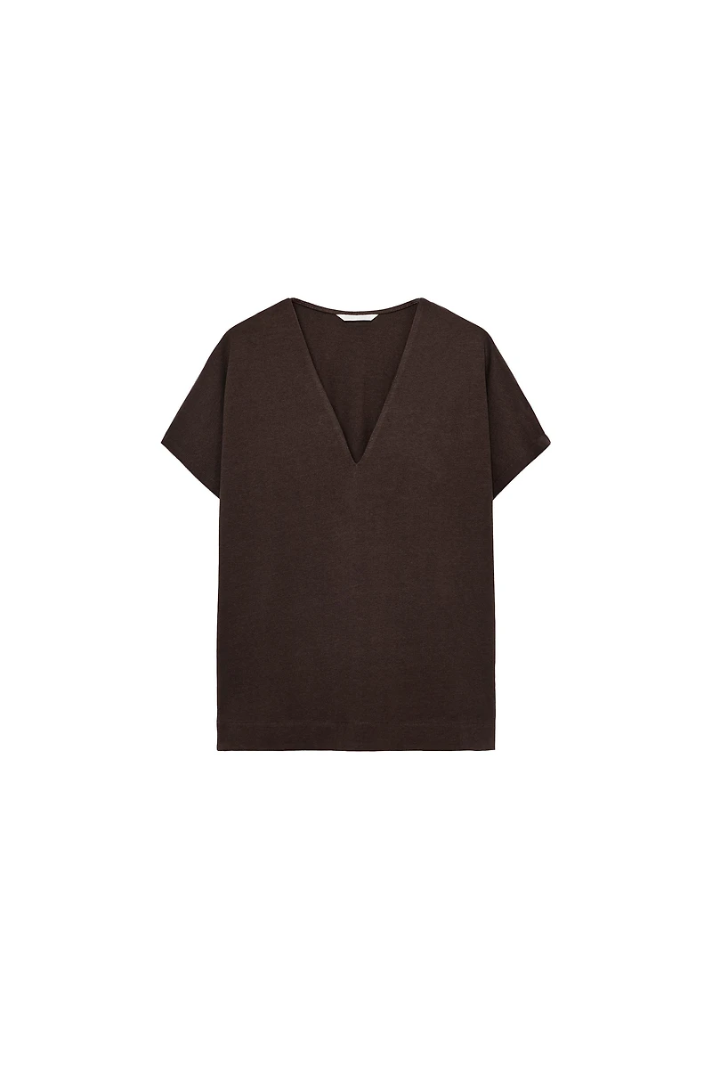 V-NECK T-SHIRT