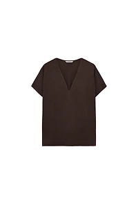 V-NECK T-SHIRT