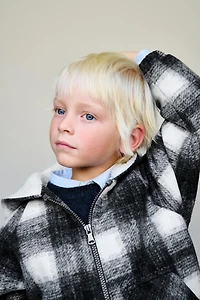 MANTEAU EFFET MOUTON À CARREAUX