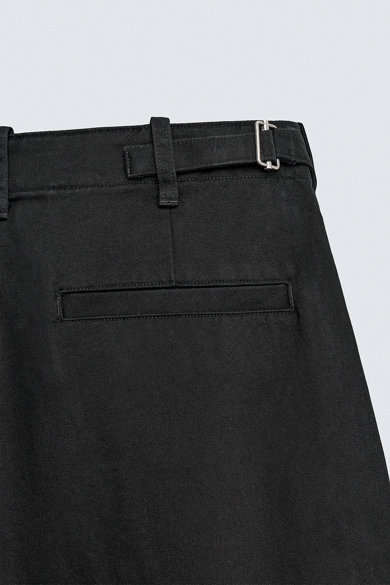 RELAXED BALLOON FIT PLEATED PANTS