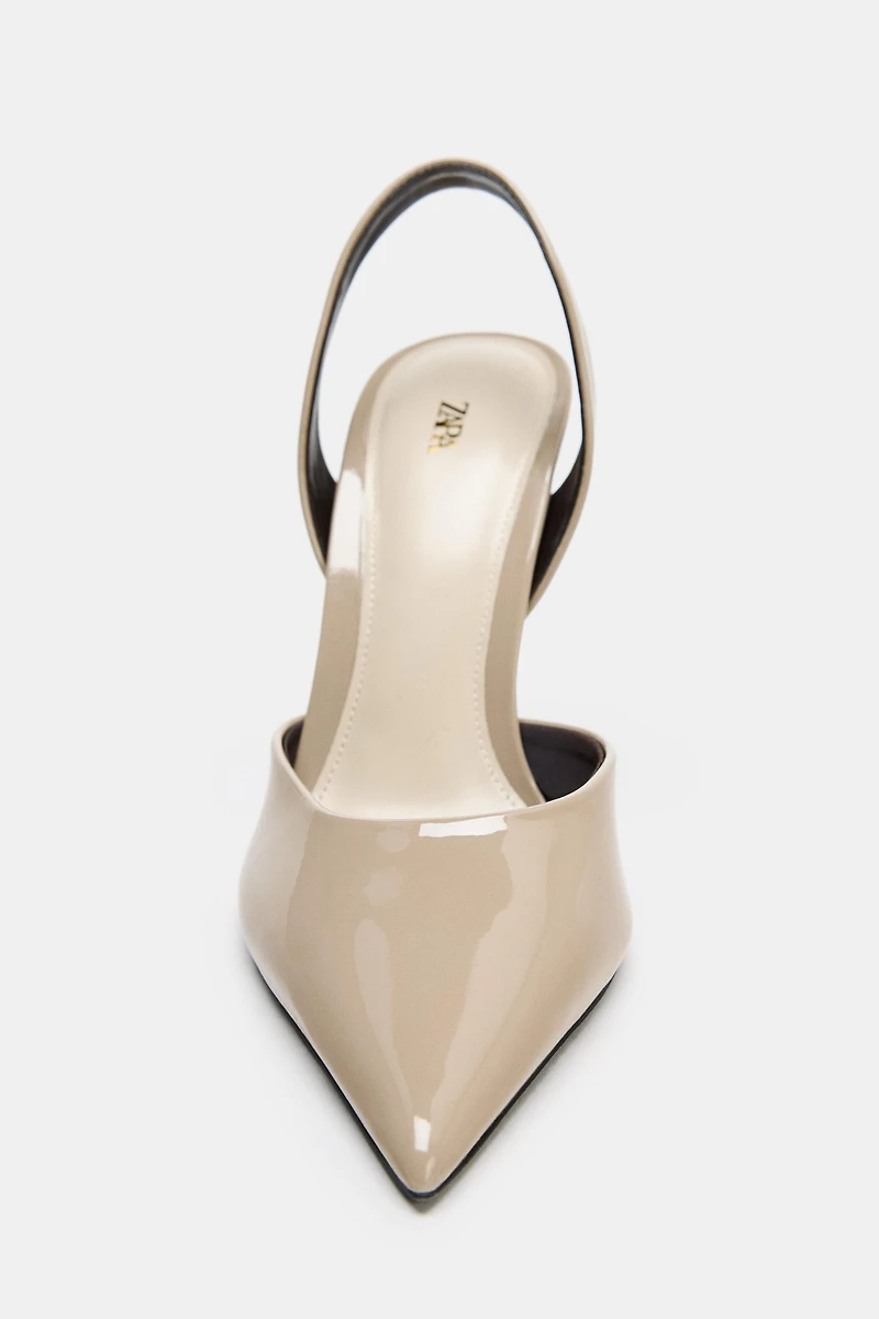 CHAUSSURES À TALONS ET BRIDES ARRIÈRE POINTUES