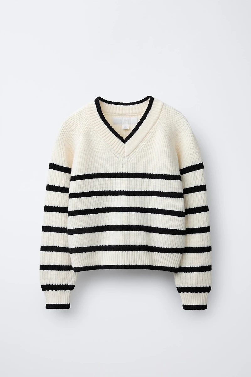 PULL EN MAILLE À RAYURES