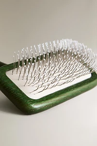 CURVED BRISTLE PET BRUSH