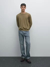 Straight-leg jeans
