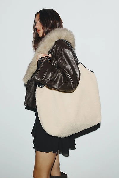 REVERSIBLE SHOPPER BAG