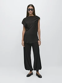 Semi-sheer asymmetric top