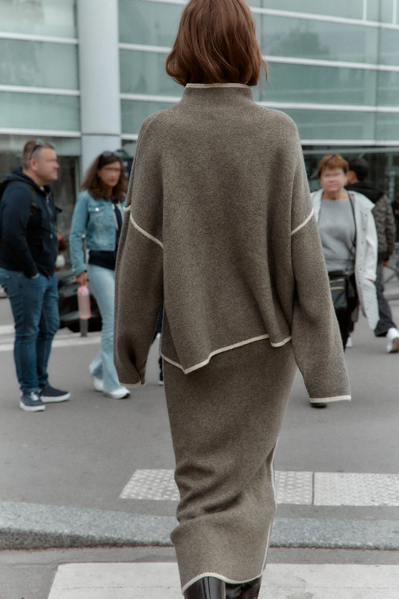 CONTRAST PIPED KNIT MIDI SKIRT