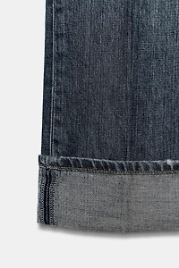 MID-RISE FOLDED STRAIGHT LEG JEANS