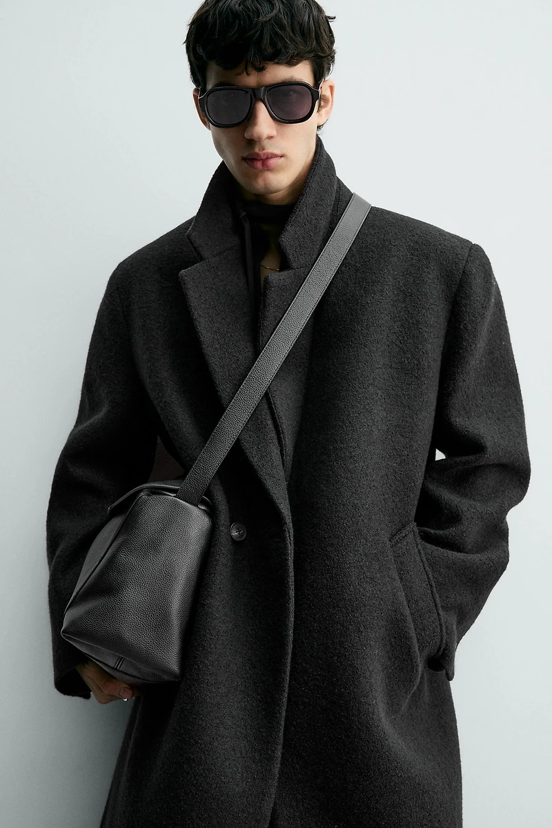 MANTEAU EN LAINE STRUCTURÉE BOUCLÉE