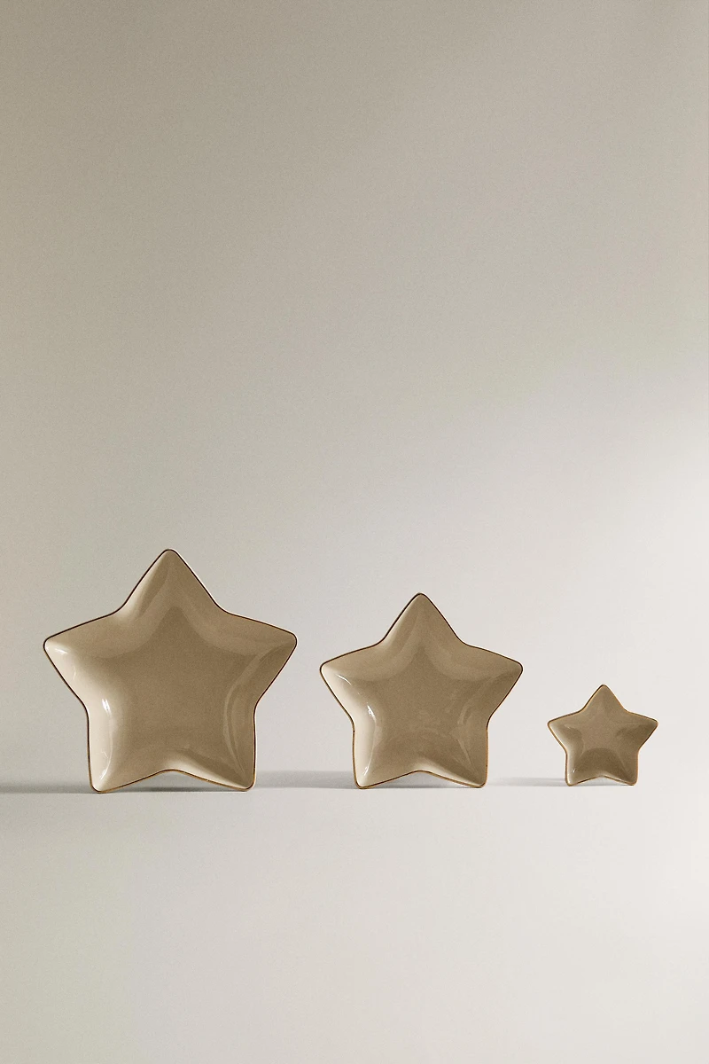 CHRISTMAS STAR STONEWARE PLATE