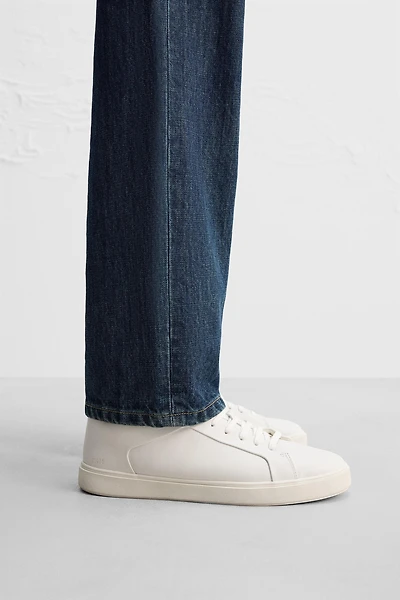 LEATHER SNEAKERS