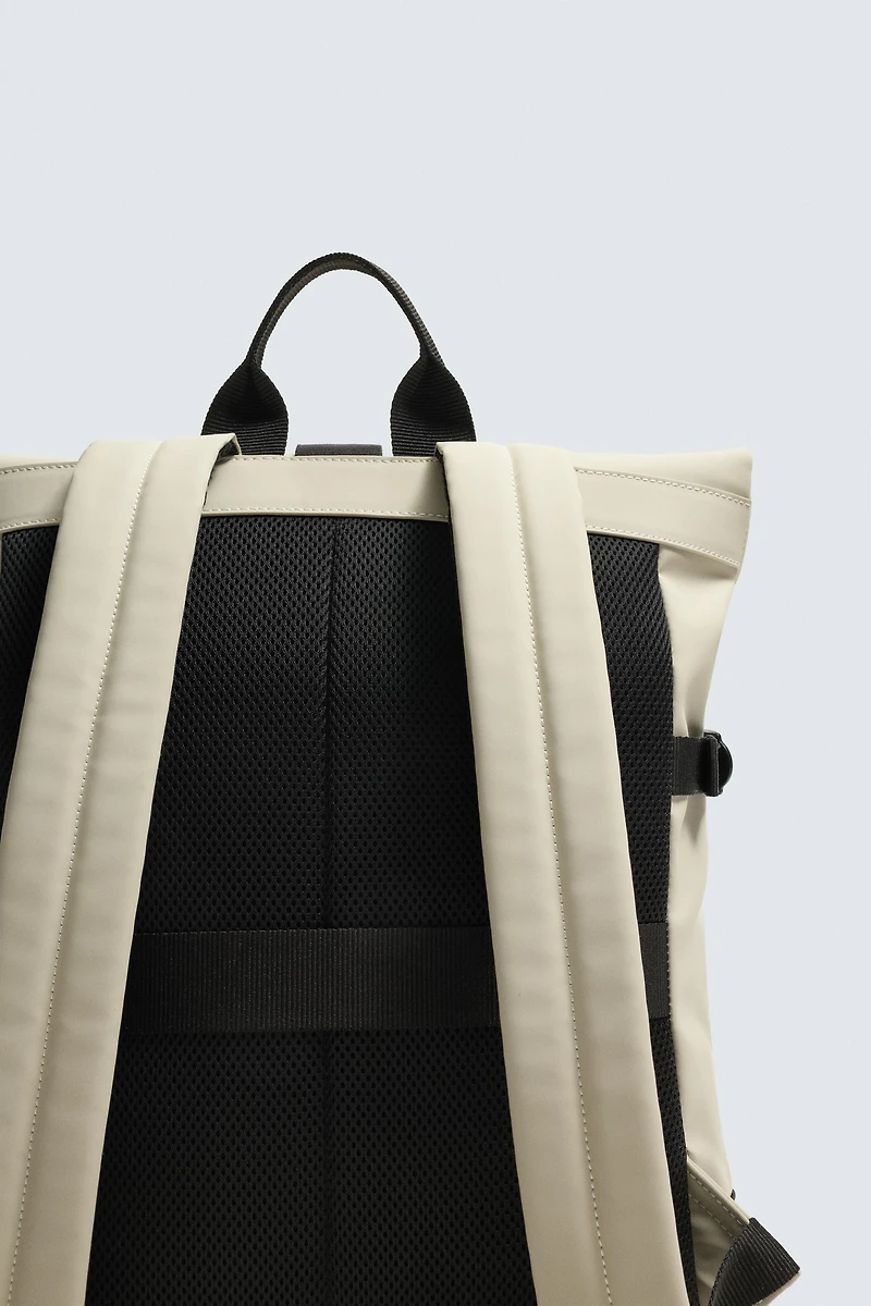 SAC À DOS EFFET GOMME AVEC RABAT