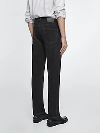 Tapered fit jeans