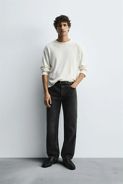 STRAIGHT FIT JEANS