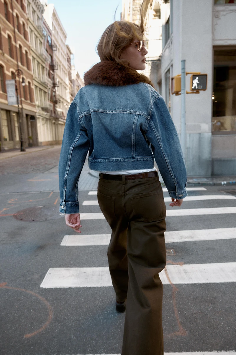 Z1975 FAUX FUR LAPEL CROPPED DENIM JACKET