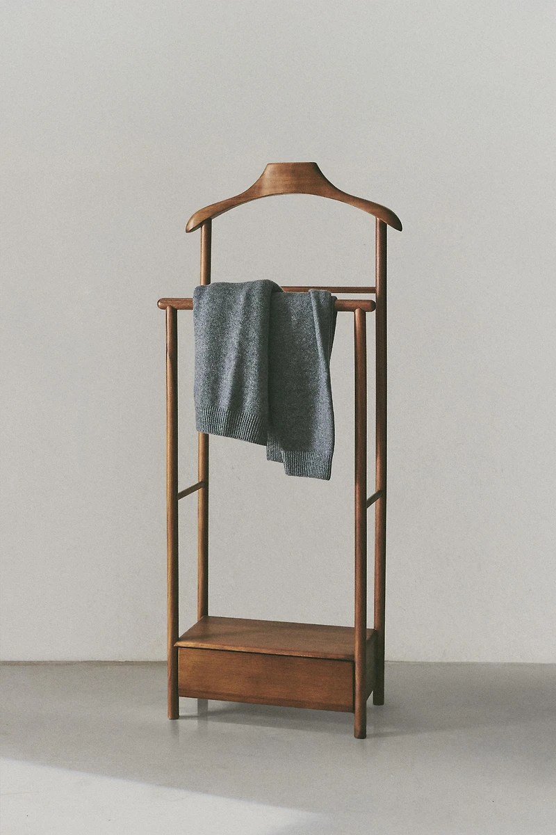 ACACIA WOOD VALET STAND